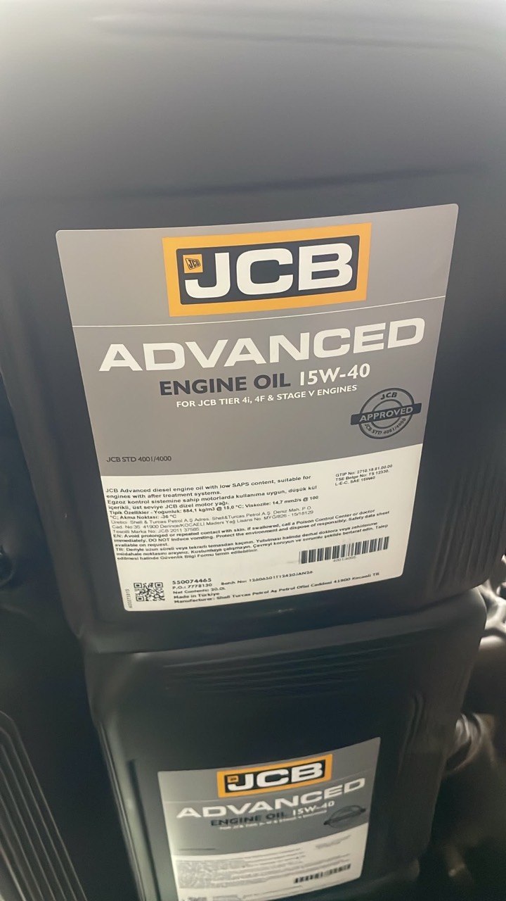 Моторное масло JCB Advanced Engine Oil 15W-40, 20 л — фото 1