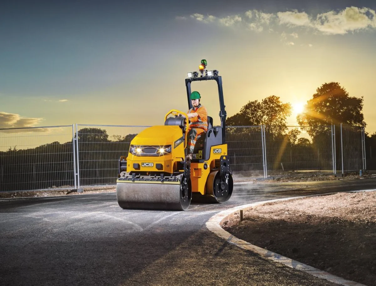 Дорожный каток JCB CT260-120 — фото 1